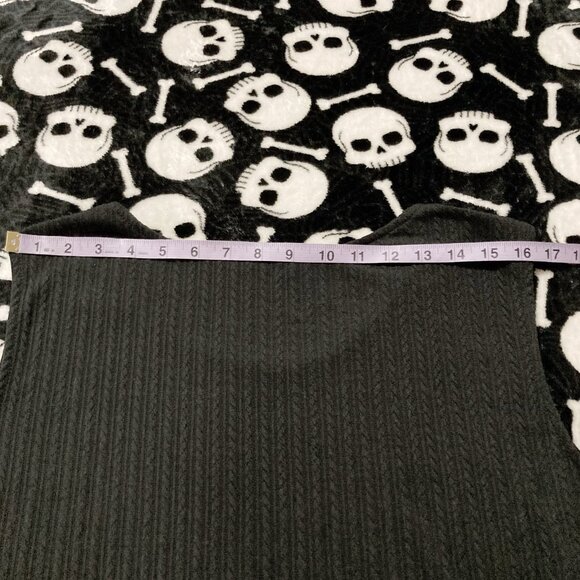 MR. MAX FASHIONS Plus size black scoop neck cableknit sleeveless top ~ 2X XXL 3X - Picture 10 of 13